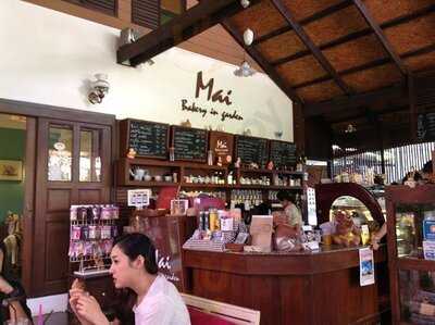 Mai Bakery In Garden