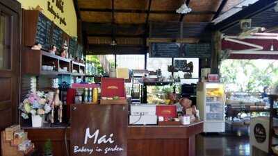 Mai Bakery In Garden