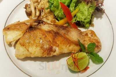 ภัตตาคารอาหารญี่ปุ่นฟูจิ