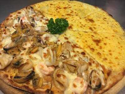 ทินทินพิซซ่า