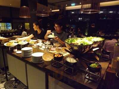 อีท แอท รินคำ