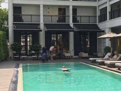 Buristro Bar & Cafe'