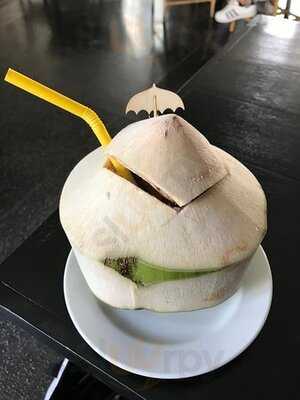 Buristro Bar & Cafe'