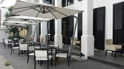 Buristro Bar & Cafe'