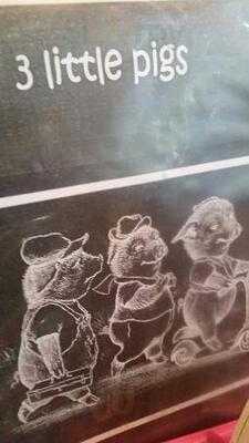 3 Little Pigs