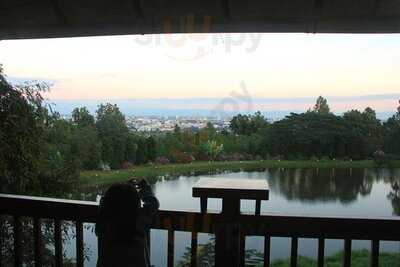 ผาลาด ตะวันรอน