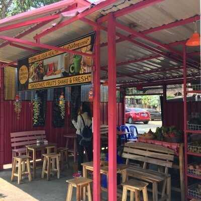 สะพานเหล็กผลไม้ปั่น