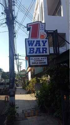1 Way Bar