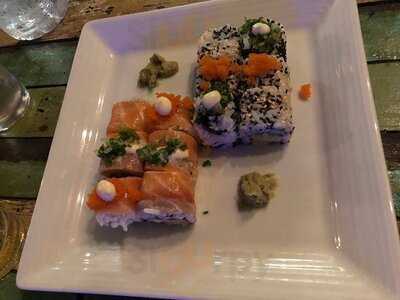 ร้านอาหาร เคอรี่ สลัด ซูชิ