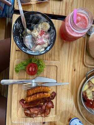 ปลั๊ก แอนด์ เพลย์