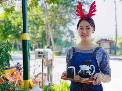 ร้านกาแฟอ่างแก้ว บาย อัยยะ คาเฟ่