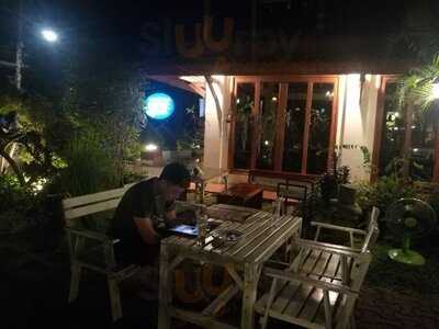 สวนอาหาร กำปั่น