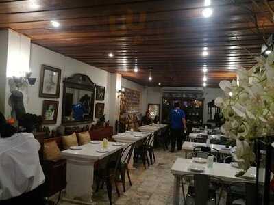 สวนอาหาร กำปั่น