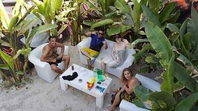 Sandcastle Beach Club