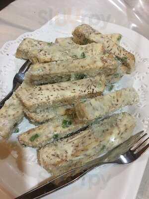 ร้านอาหาร ข้าวหอม