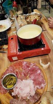 เชซ อัลเบิร์ต