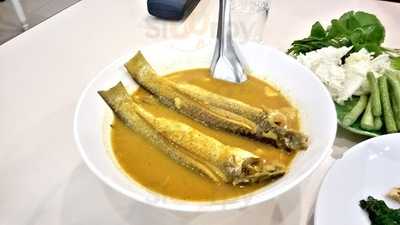 ลัคกี้ภัตตาคาร