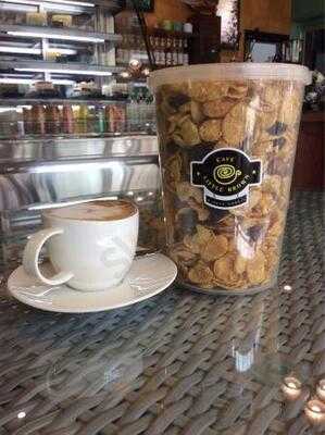 ลิตเติ้ล บราวน์ คาเฟ่