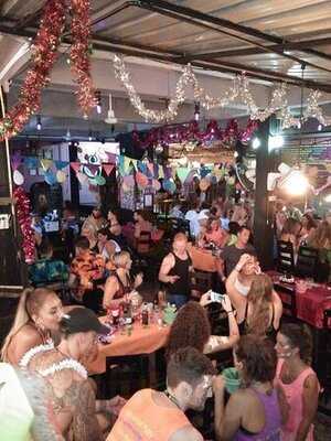 Same Same Restaurant & Bar