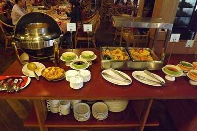 สันผักหวาน - โรงแรมโลตัส ปางสวนแก้ว