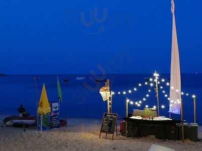 เดอะบีชคลับ @ บุริ รสา เกาะพะงัน