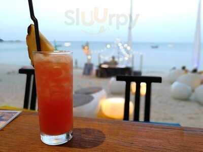 เดอะบีชคลับ @ บุริ รสา เกาะพะงัน