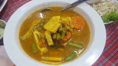 ร้านอาหาร ร้านลำพู 2