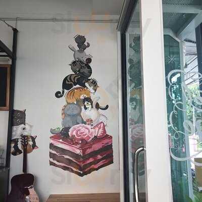 Workshop Coffee Space & Cathouse