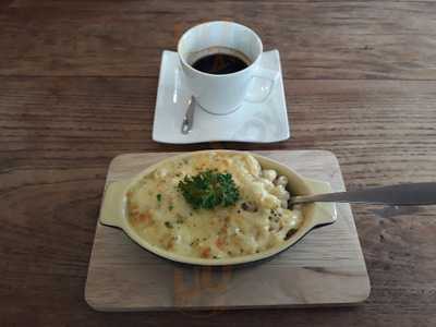 ลิลัค คาเฟ่