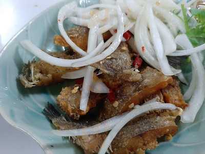 ปุ้ม 3 น่าน