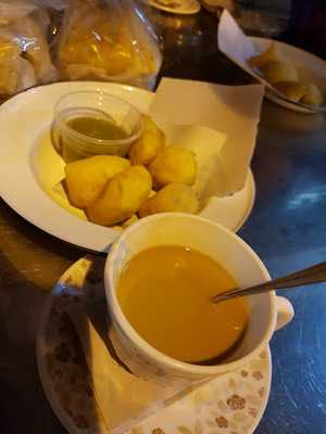 ร้านป้าทอง