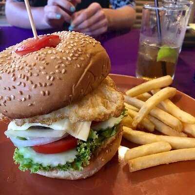 ร้านอาหารครัวบีชเลิฟ