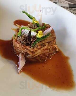 ร้าน ลำเน้อ ข้าวซอย น้ำเงี้ยว