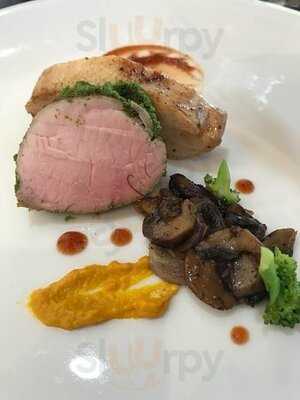 ร้าน ลำเน้อ ข้าวซอย น้ำเงี้ยว