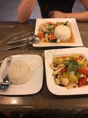 อินฟินิที ไทยฟู๊ด