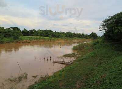 สุริยาการ์เด้น สวนอาหาร