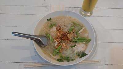 ร้านใบตอง