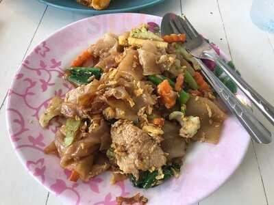 ร้านใบตอง