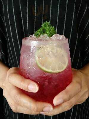 บุญญ่าคาเฟ่