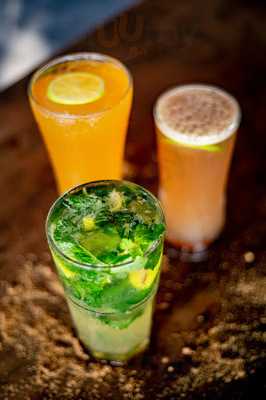 บิ๊กจอห์นซีฟู้ดเรสเตอรองท์