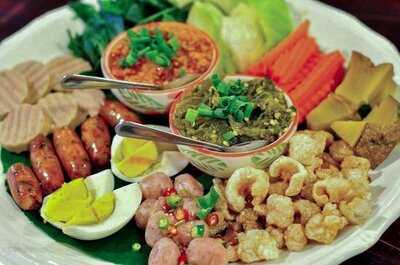 ร้านอาหาร เขยเชียงใหม่