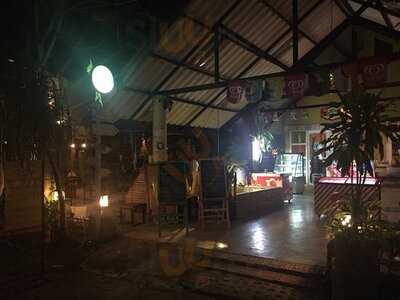 สวนอาหาร ครัวครูต้อย