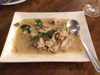 ธารา บาร์