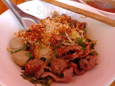 ก๋วยเตี๋ยวลุงสง