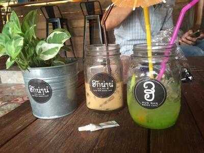 ฮักน่านเบคคาเฟ่