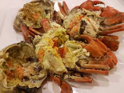 ร้านอาหาร บ้านชายคลอง