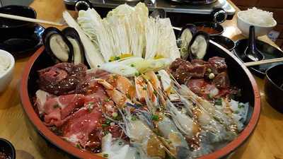 มอฟิน ชาบูแอนด์กริล