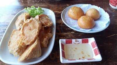 ร้านอาหาร ตังเกี๋ยแต่เตี้ยม