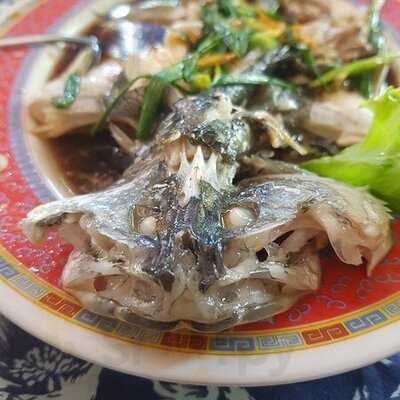 ร้านอาหาร กุ้งอบภูเขาไฟ