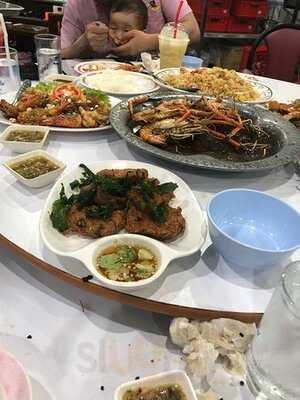 ร้านอาหาร กุ้งอบภูเขาไฟ